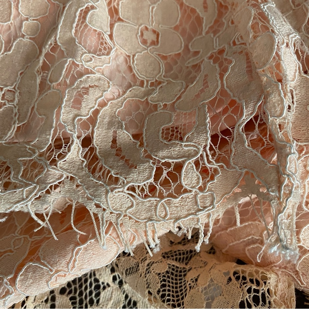 Lulu’s Blush Pink Lace Off Shoulder Long Dress - Size M - Picture 9 of 9